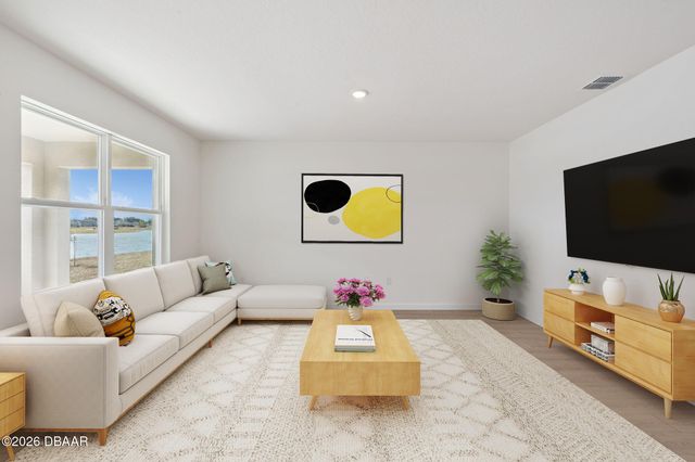 996 Champion Ridge Drive, Daytona Beach, FL 32124