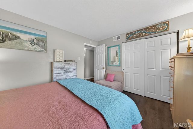 2844 Blackforest Drive C, St Louis, MO 63129