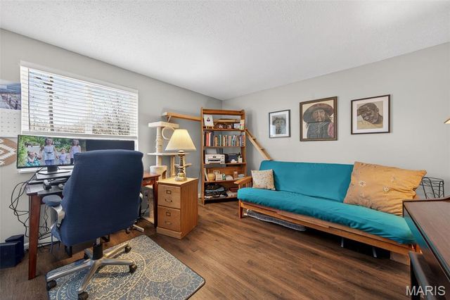 2844 Blackforest Drive C, St Louis, MO 63129