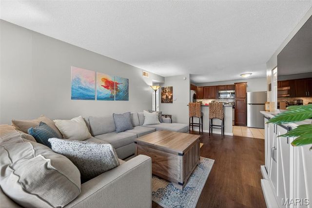 2844 Blackforest Drive C, St Louis, MO 63129