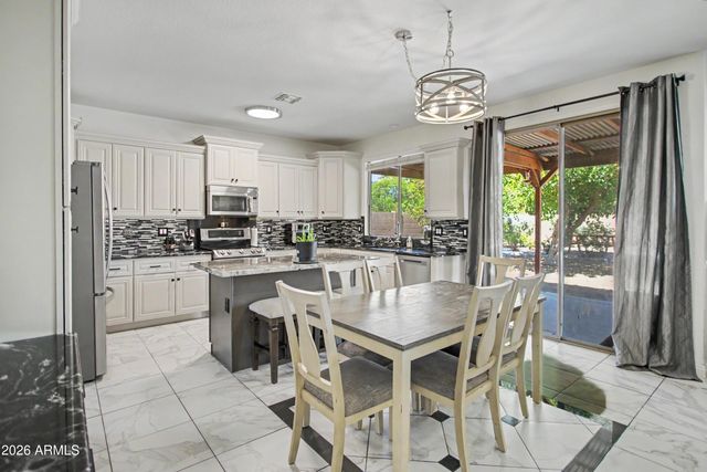 577 N Newport Street, Chandler, AZ 85225
