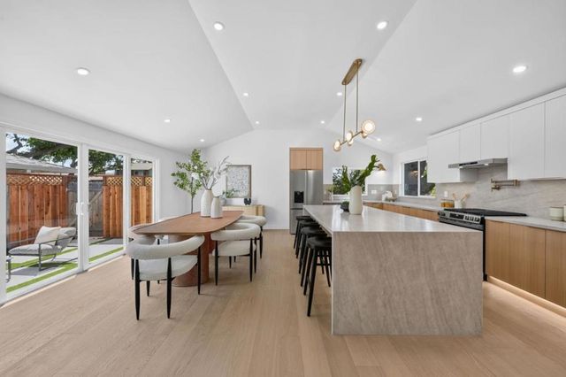 2922 Cabrillo Avenue, Santa Clara, CA 95051