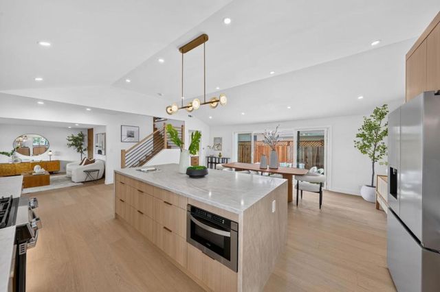 2922 Cabrillo Avenue, Santa Clara, CA 95051