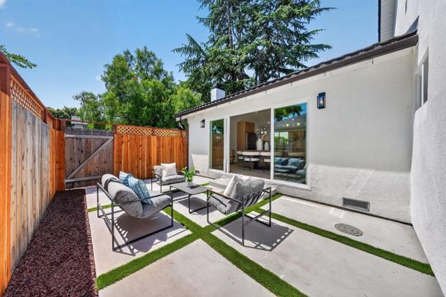 2922 Cabrillo Avenue, Santa Clara, CA 95051
