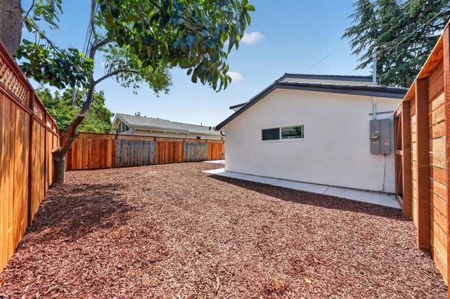 2922 Cabrillo Avenue, Santa Clara, CA 95051