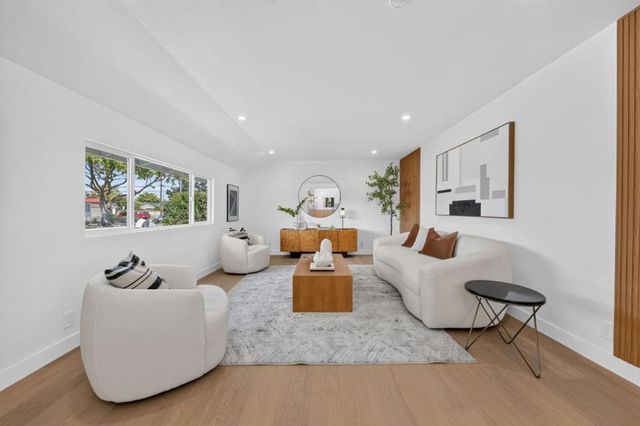 2922 Cabrillo Avenue, Santa Clara, CA 95051