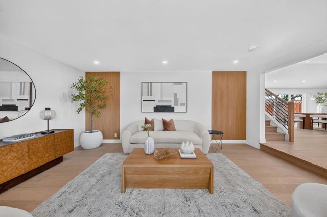 2922 Cabrillo Avenue, Santa Clara, CA 95051
