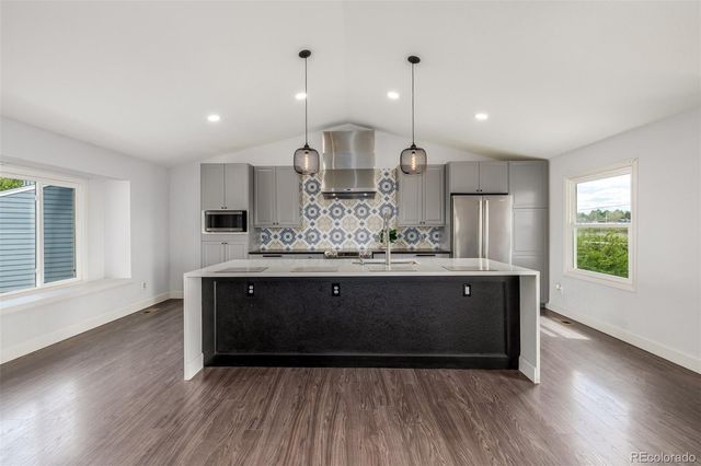 8287 S Pennsylvania Court, Littleton, CO 80122
