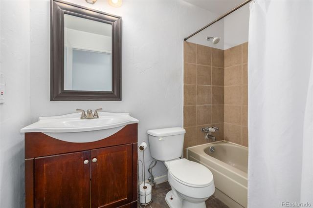 8287 S Pennsylvania Court, Littleton, CO 80122