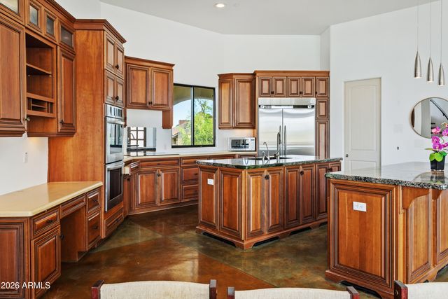 15442 N 11TH Street, Phoenix, AZ 85022