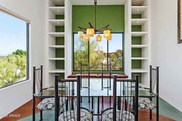 15442 N 11TH Street, Phoenix, AZ 85022