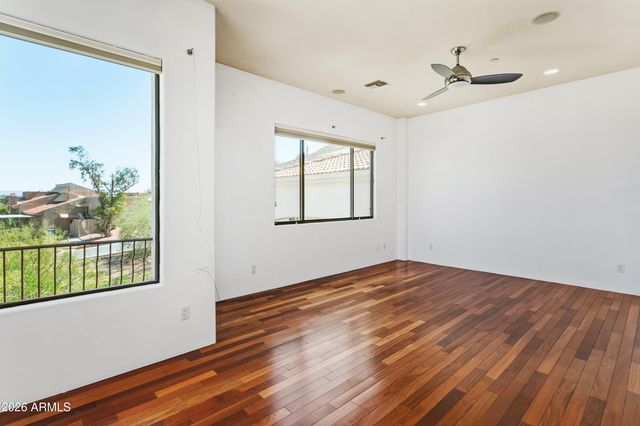 15442 N 11TH Street, Phoenix, AZ 85022