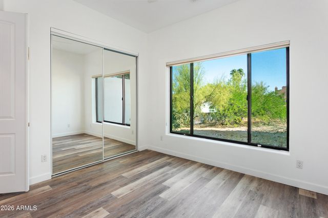 15442 N 11TH Street, Phoenix, AZ 85022