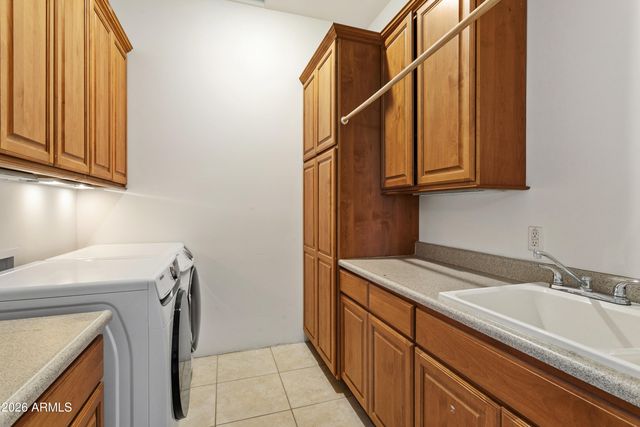 15442 N 11TH Street, Phoenix, AZ 85022
