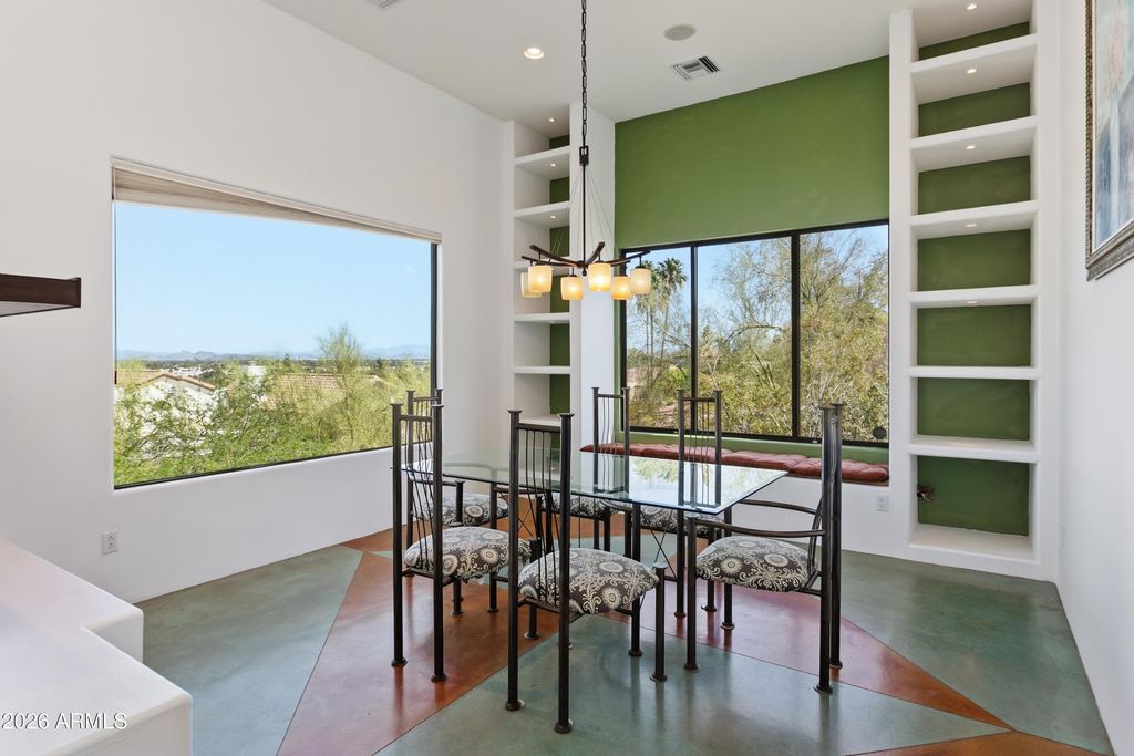 Image 21 of property listing at 15442 N 11TH Street, Phoenix, AZ 85022