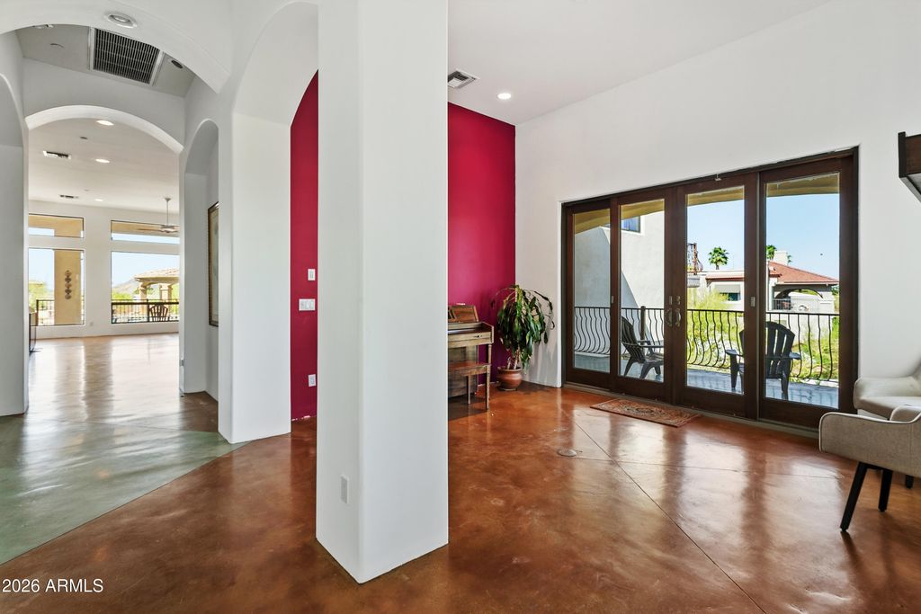 Image 23 of property listing at 15442 N 11TH Street, Phoenix, AZ 85022