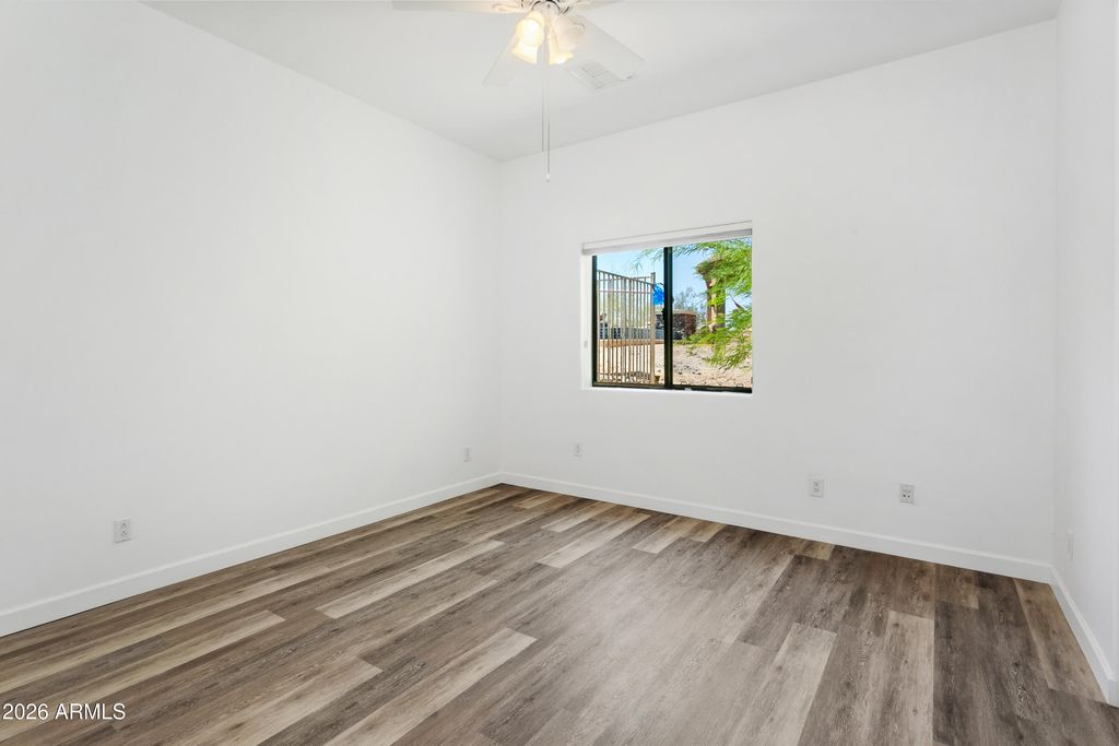 Image 38 of property listing at 15442 N 11TH Street, Phoenix, AZ 85022