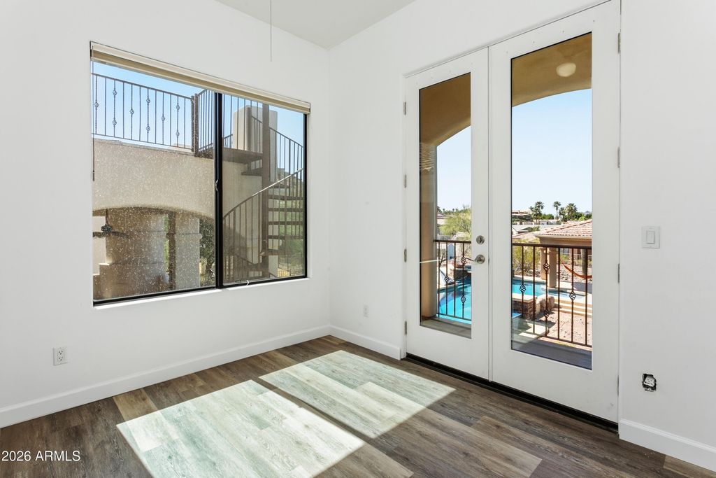 Image 39 of property listing at 15442 N 11TH Street, Phoenix, AZ 85022