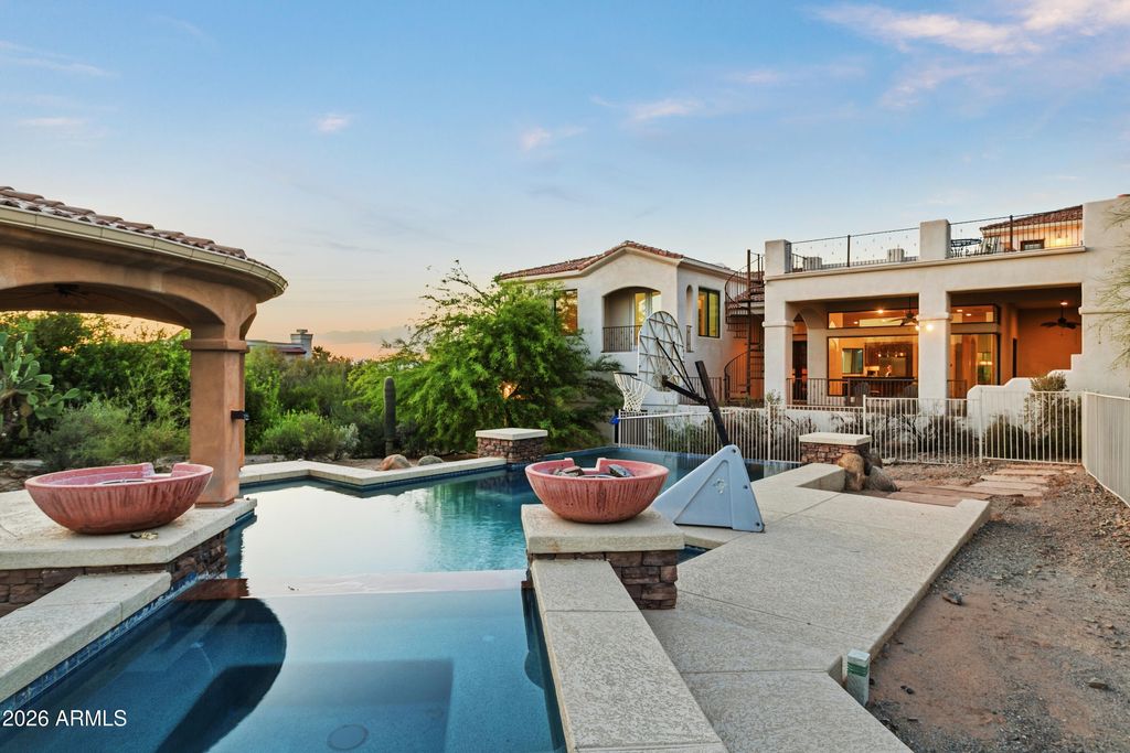 Image 45 of property listing at 15442 N 11TH Street, Phoenix, AZ 85022