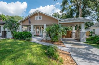 207 W HIAWATHA STREET, Tampa, FL 33604