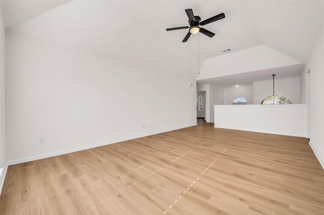 15603 Mustang Island Drive, Sugar Land, TX 77498