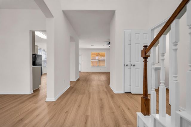 15603 Mustang Island Drive, Sugar Land, TX 77498