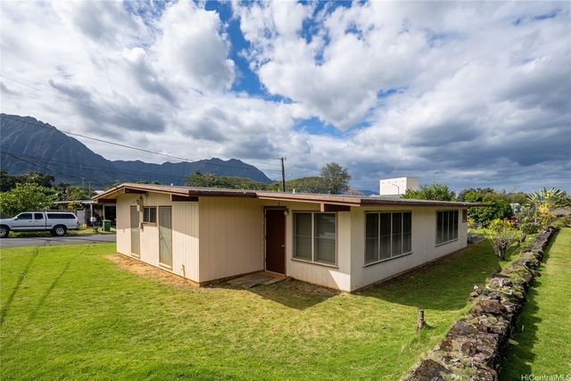 45-267 Pahikaua Street, Kaneohe, HI 96744