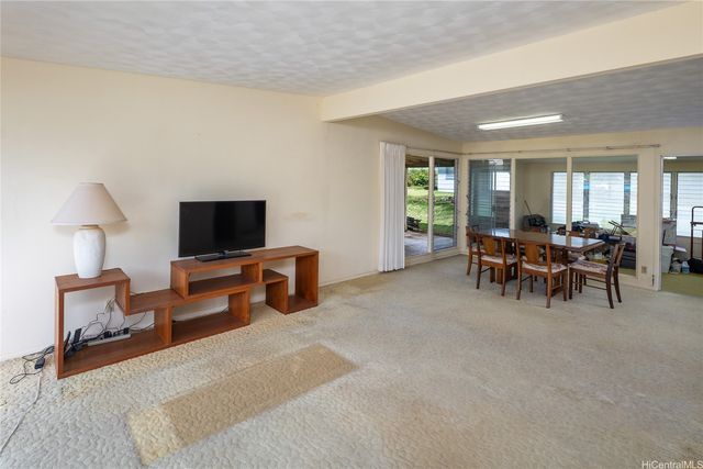 45-267 Pahikaua Street, Kaneohe, HI 96744