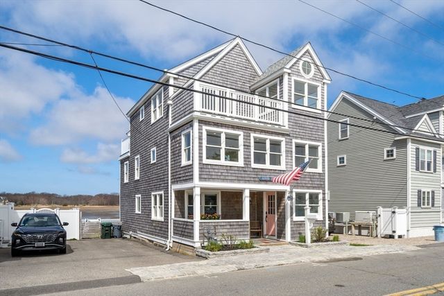113 Bay Avenue, Marshfield, MA 02050