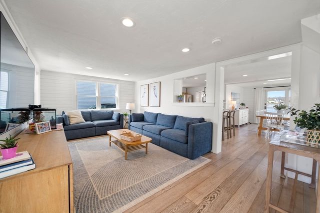 113 Bay Avenue, Marshfield, MA 02050
