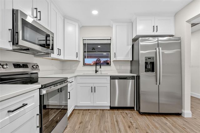 679 LAKE CAROLYN CIRCLE, Lakeland, FL 33813