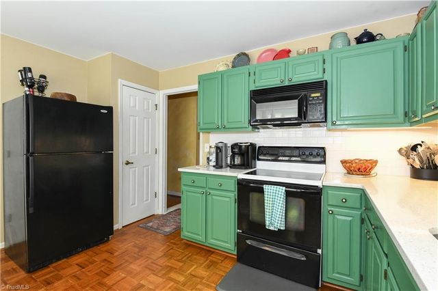 1717 Ternberry Road, High Point, NC 27262