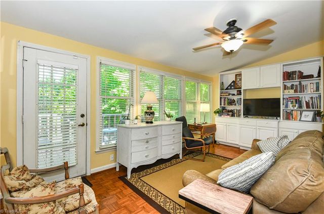 1717 Ternberry Road, High Point, NC 27262