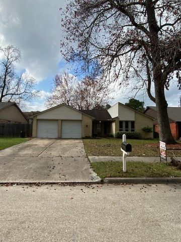 18927 Droitwich Drive, Humble, TX 77346