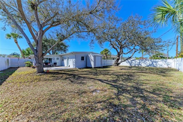 817 HARBOR DRIVE S, Venice, FL 34285