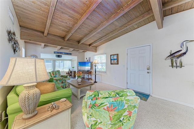 817 HARBOR DRIVE S, Venice, FL 34285