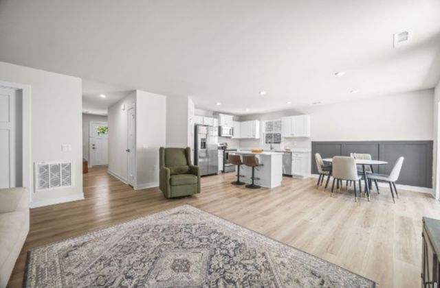 768 Cottage Dr, Columbia, TN 38401