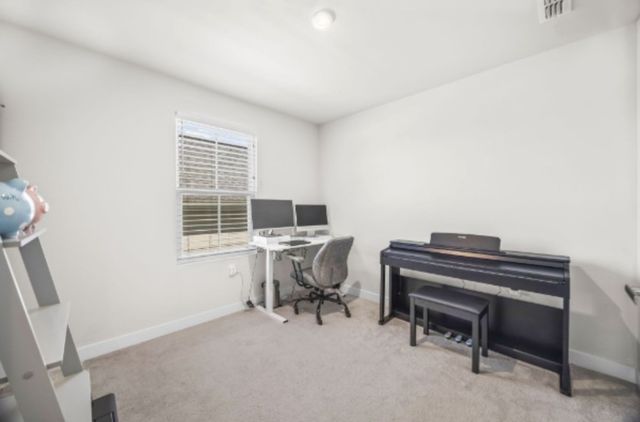 768 Cottage Dr, Columbia, TN 38401