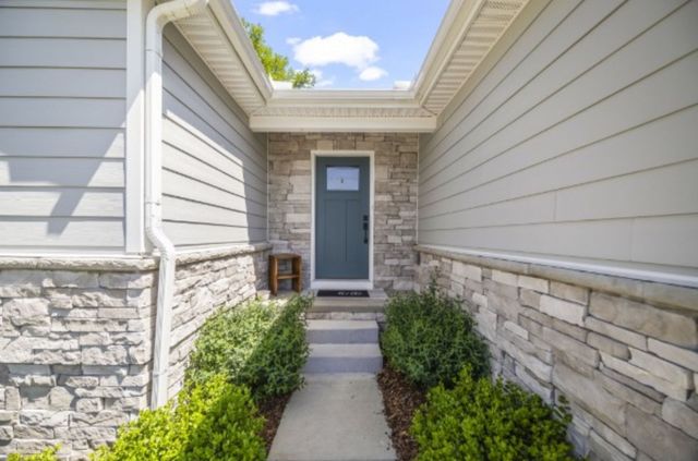 768 Cottage Dr, Columbia, TN 38401