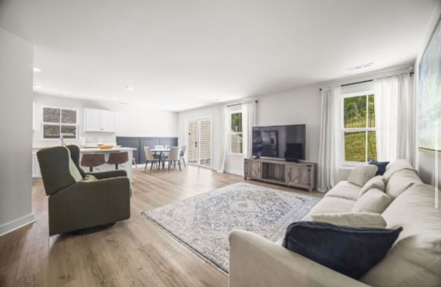 768 Cottage Dr, Columbia, TN 38401