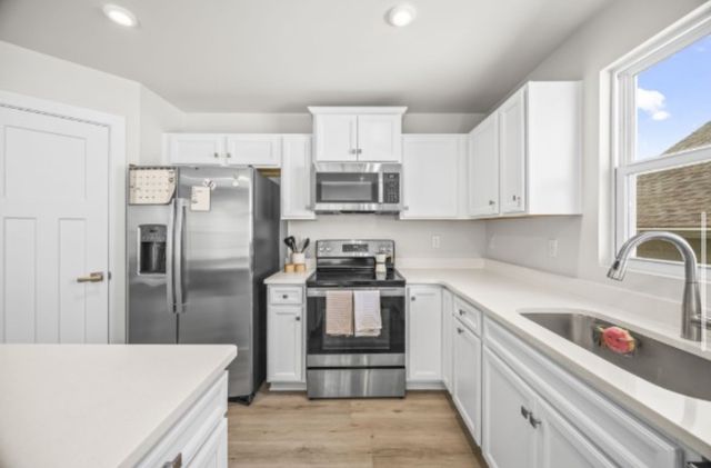 768 Cottage Dr, Columbia, TN 38401