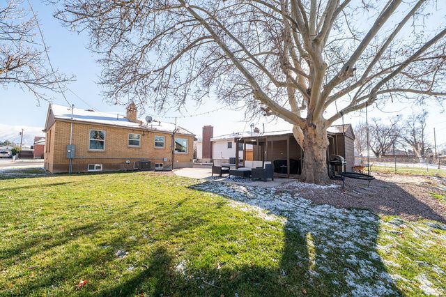 5243 S 2200 W, Roy, UT 84067