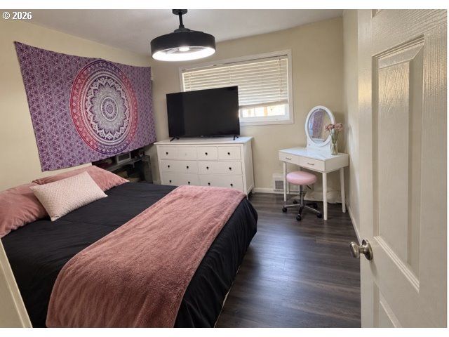 1237 LOTTIE Ln, Salem, OR 97304