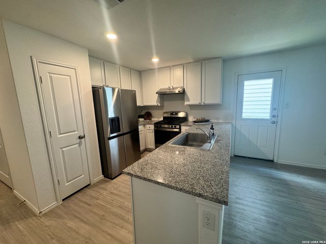 13922 Wool Park, San Antonio, TX 78252