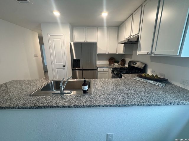 13922 Wool Park, San Antonio, TX 78252