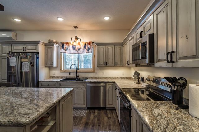 439 Maple Drive NW, Kelliher, MN 56650