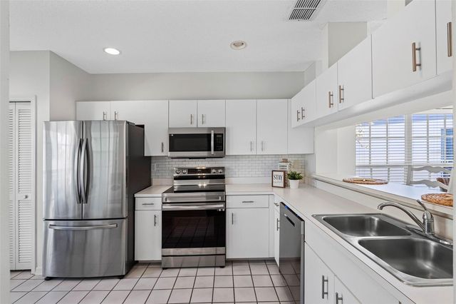 11351 SHIPWATCH LANE 1841, Largo, FL 33774