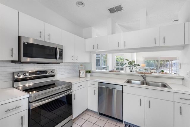 11351 SHIPWATCH LANE 1841, Largo, FL 33774