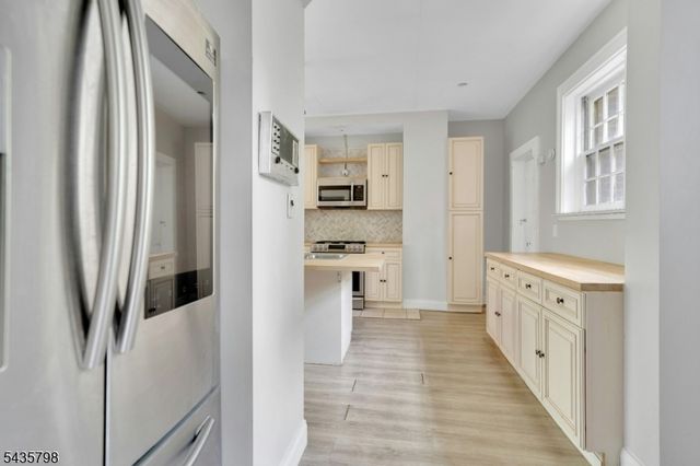 475 Berkeley Ave, South Orange Village Twp., NJ 07079