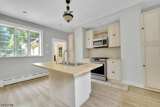 475 Berkeley Ave, South Orange Village Twp., NJ 07079